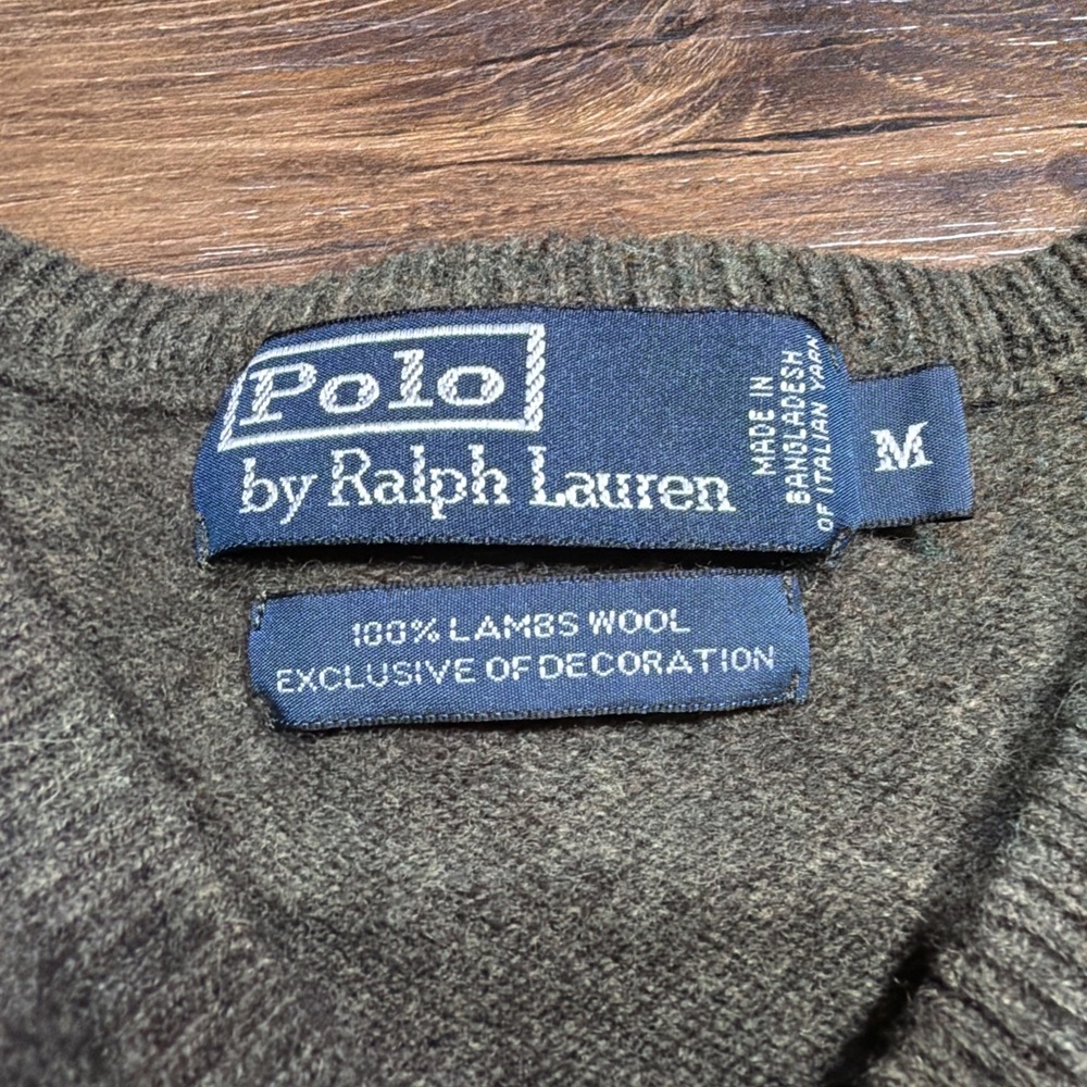 Polo Ralph Lauren Men's MEDIUM Sweater Green V-Neck Pullover Knit Lambswool - Picture 8 of 12